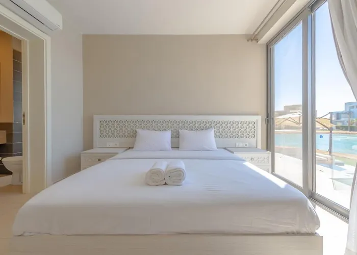 Ascot Bay, Premium 5br Lagoon House & Pool In Tawila, El Gouna *