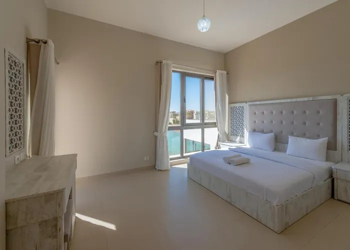 Ascot Bay, Premium 5br Lagoon House & Pool In Tawila, El Gouna Villa *