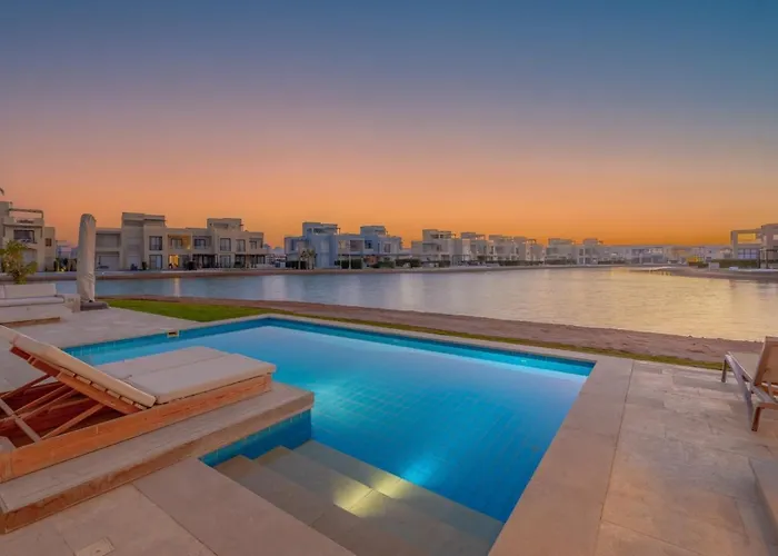 Villa Ascot Bay, Premium 5br Lagoon House & Pool In Tawila, El Gouna