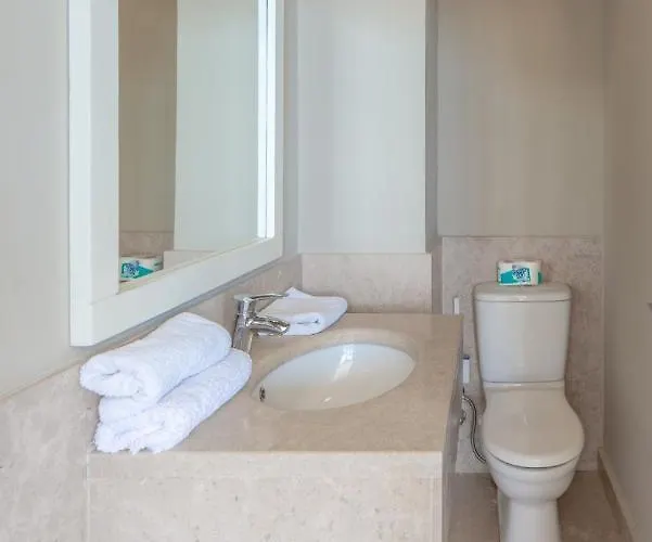 Villa Ascot Bay, Premium 5br Lagoon House & Pool In Tawila, El Gouna
